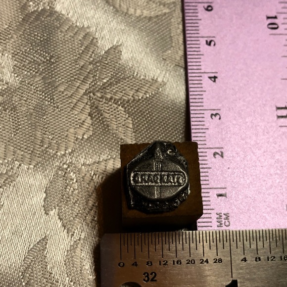 Antique Wooden Print Block Standard Oil - Picture 4 of 4